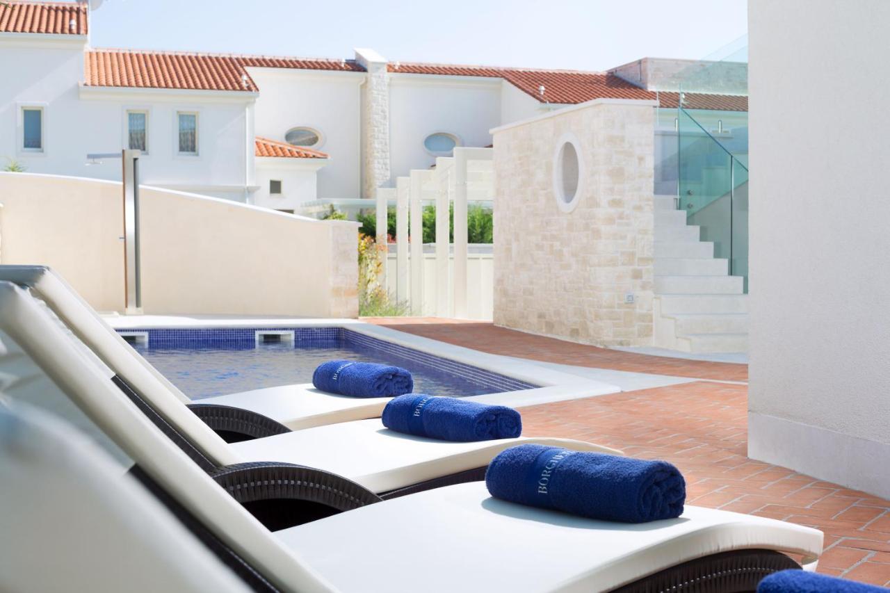 Villa Sylvia By Hmz Villas Tar-Vabriga Exterior photo